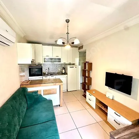 Apartment Gardenya House *