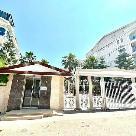 Gardenya House *